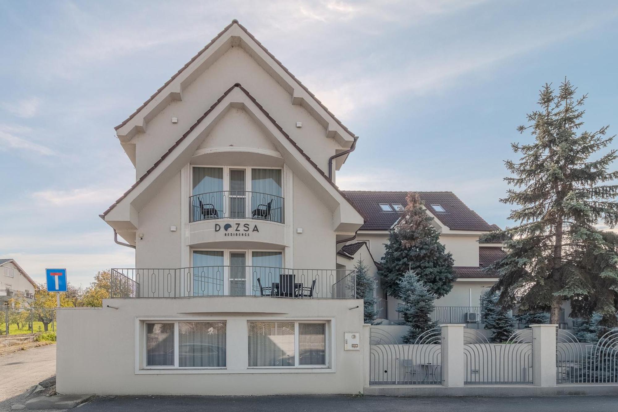 Dozsa Residence Oradea Dış mekan fotoğraf